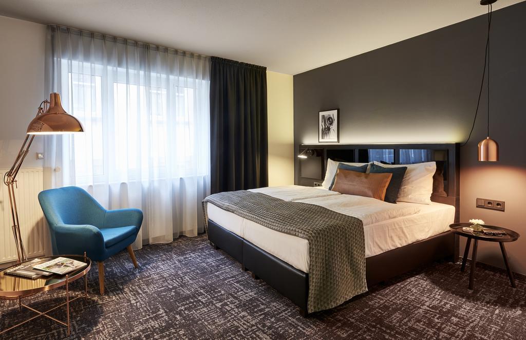 Dom Hotel オスナブリュック エクステリア 写真